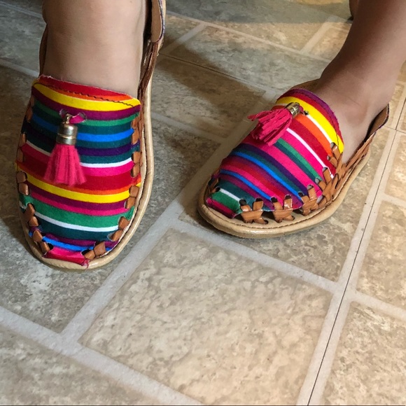 SOLD OUT! Toddler girl Authentic Leather Sandal - Picture 2 of 4